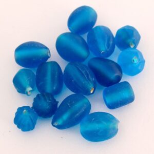 Glasperlen-Mischung matt – 250 Gramm im Beutel – Glas Perlen Mix 5-25mm – 7 unterschiedliche Farben